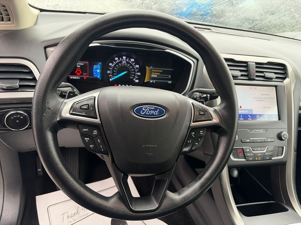 2020 Ford Fusion SE