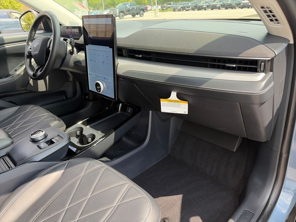 2023 Ford Mustang Mach-E Select
