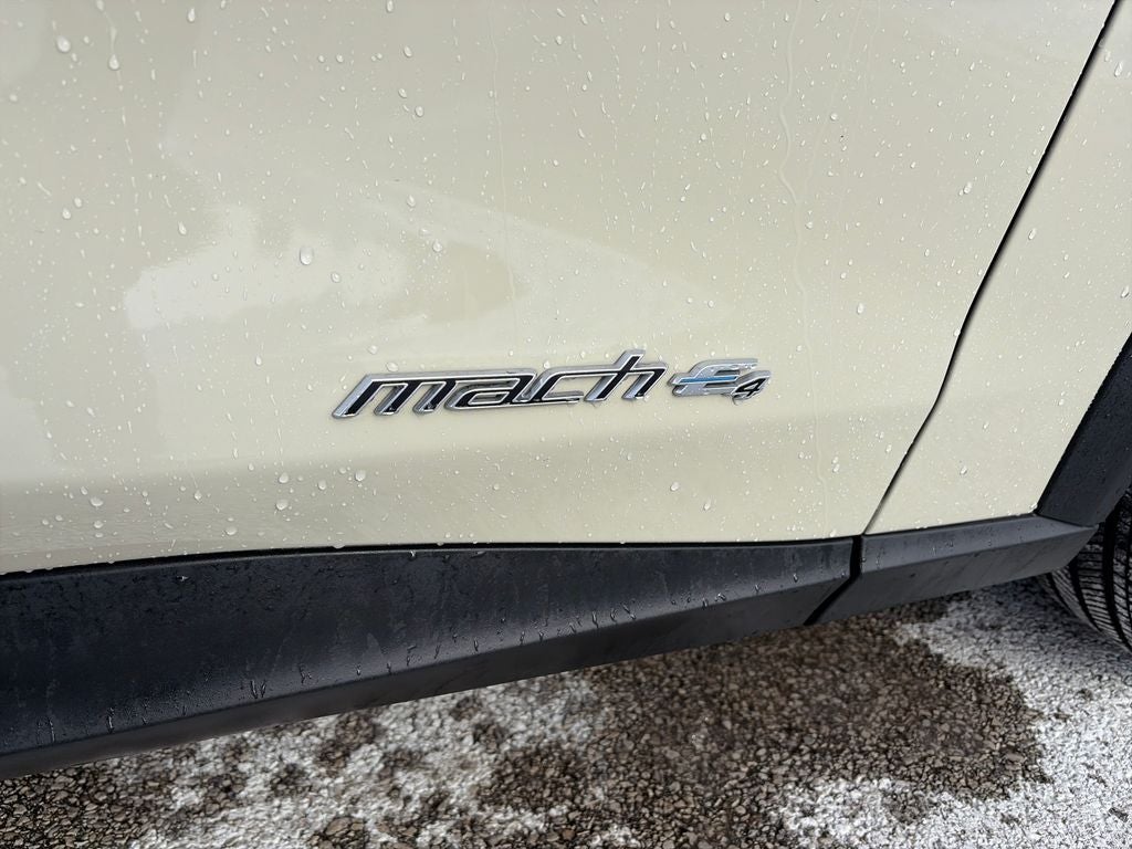 2025 Ford Mustang Mach-E Select