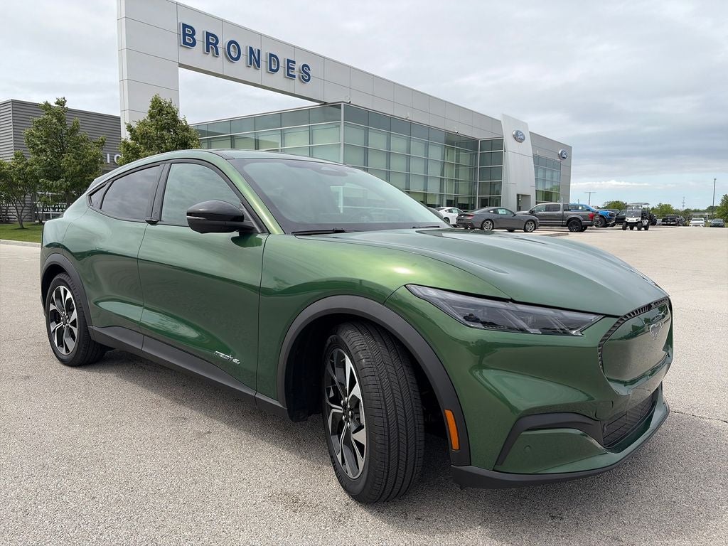 2025 Ford Mustang Mach-E Select