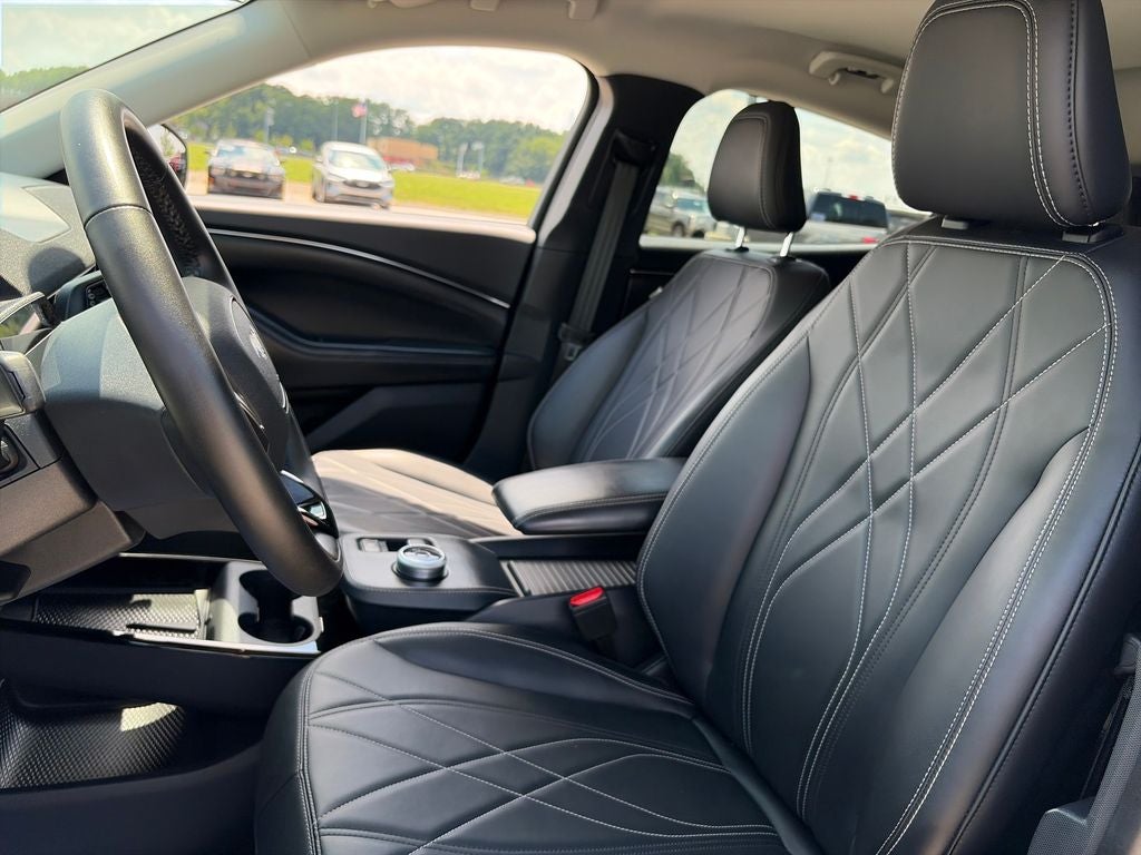 2023 Ford Mustang Mach-E Select