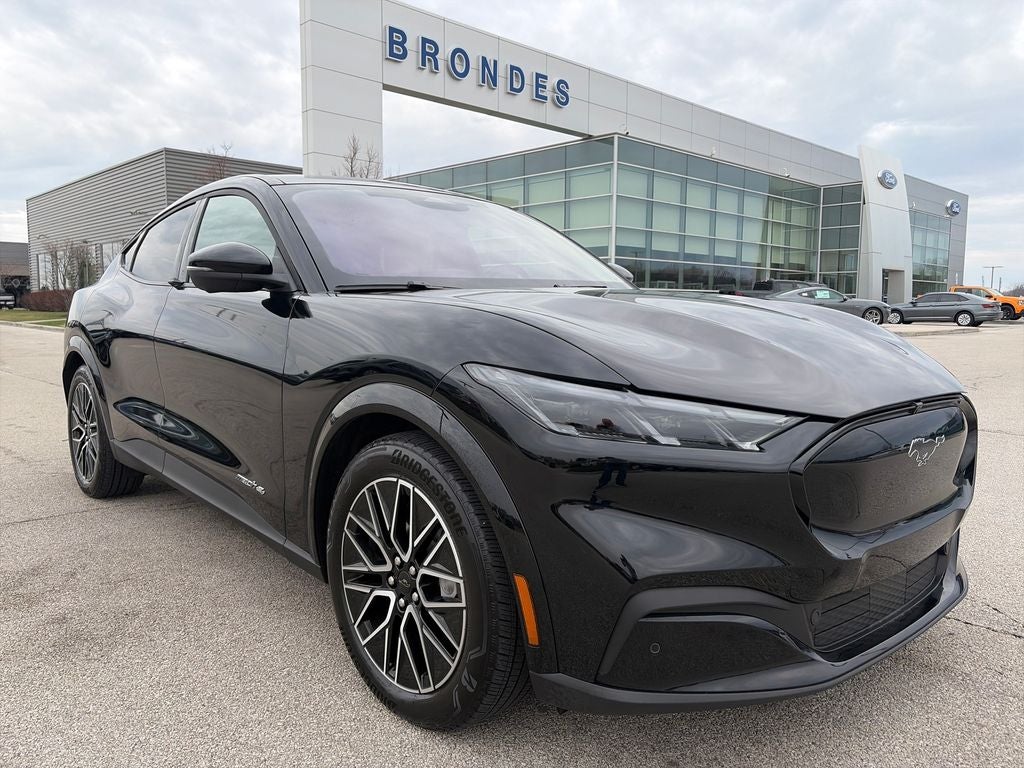 2025 Ford Mustang Mach-E Premium