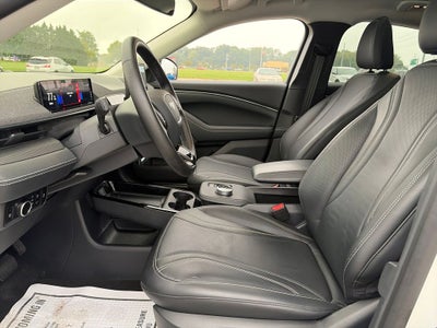2023 Ford Mustang Mach-E Premium 91 KWH Usable Ext. Battery