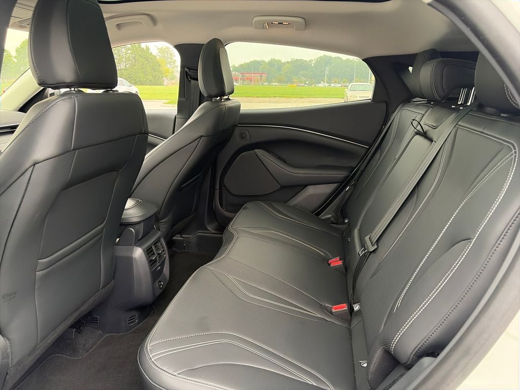 2023 Ford Mustang Mach-E Premium 91 KWH Usable Ext. Battery