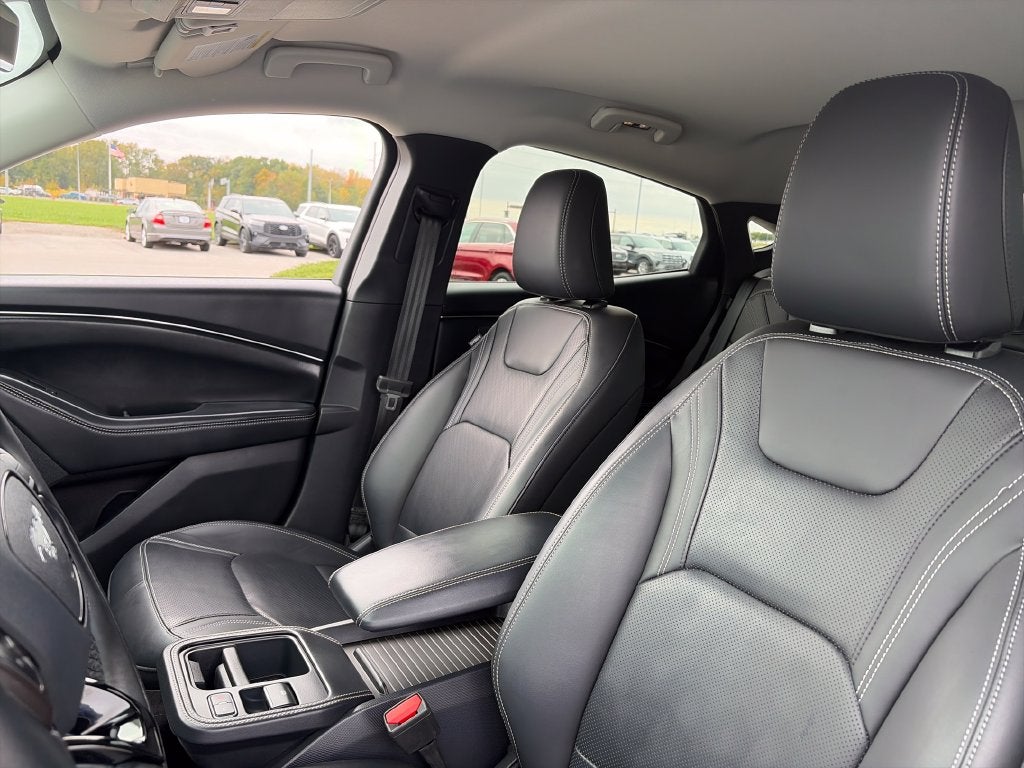 2025 Ford Mustang Mach-E Premium 88KWH USABLE EXT NCM BATTERY