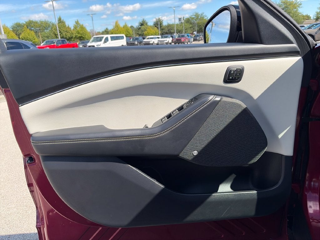 2025 Ford Mustang Mach-E Premium 88 KWH Usable Ext NCM Battery