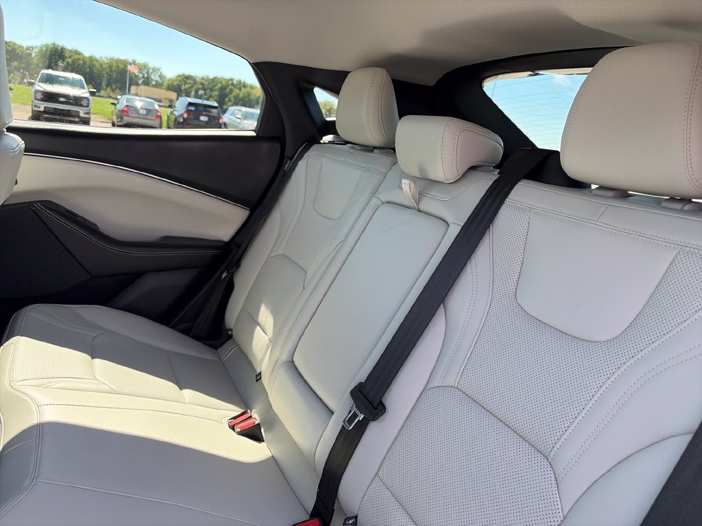 2025 Ford Mustang Mach-E Premium 88 KWH Usable Ext NCM Battery