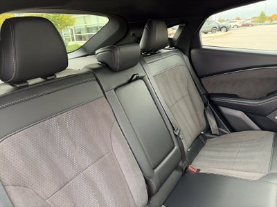2022 Ford Mustang Mach-E GT 91 KWH USABLE EXT BATTERY