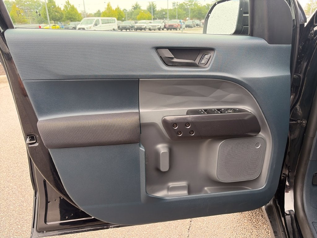 2025 Ford Maverick XL Hybrid