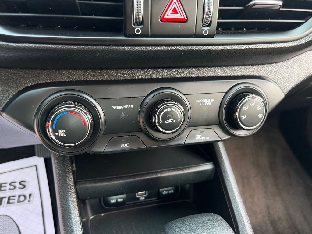 2023 Kia Forte LXS
