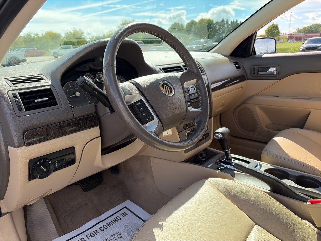 2009 Mercury Milan Premier 1 OWNER