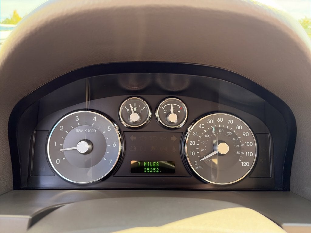 2009 Mercury Milan Premier 1 OWNER