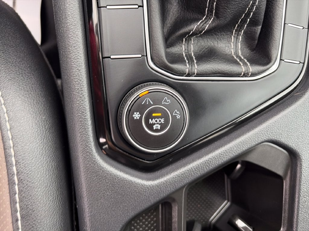 2023 Volkswagen Taos 1.5T SEL
