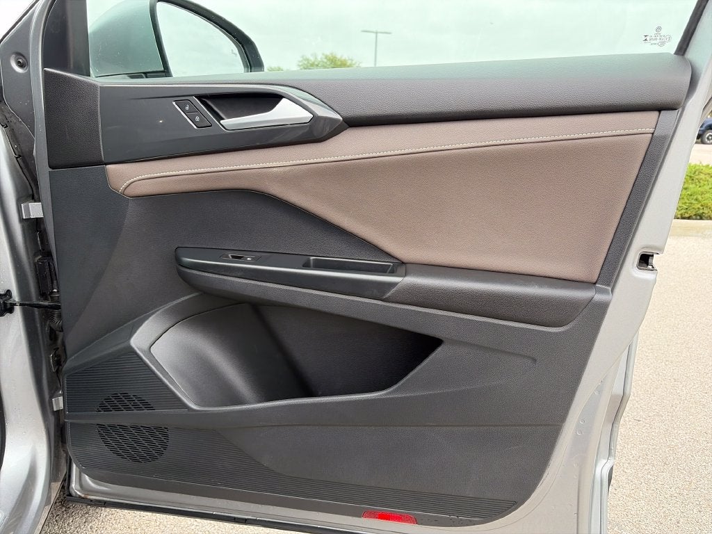 2023 Volkswagen Taos 1.5T SEL