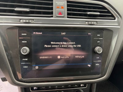 2018 Volkswagen Tiguan 2.0T SEL Premium 4Motion