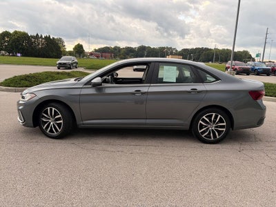 2025 Volkswagen Jetta 1.5T SE