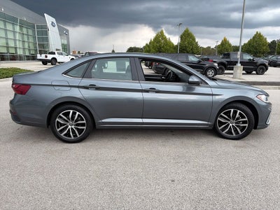 2025 Volkswagen Jetta 1.5T SE