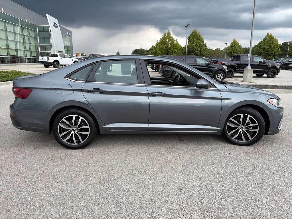 2025 Volkswagen Jetta 1.5T SE