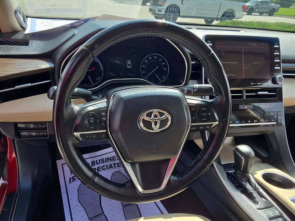 2019 Toyota Avalon Hybrid XLE Plus