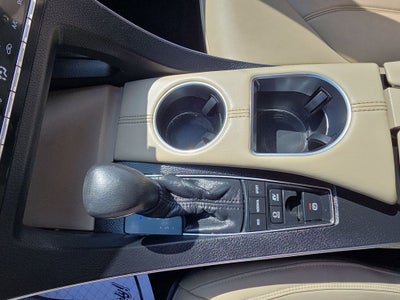 2019 Toyota Avalon Hybrid XLE Plus
