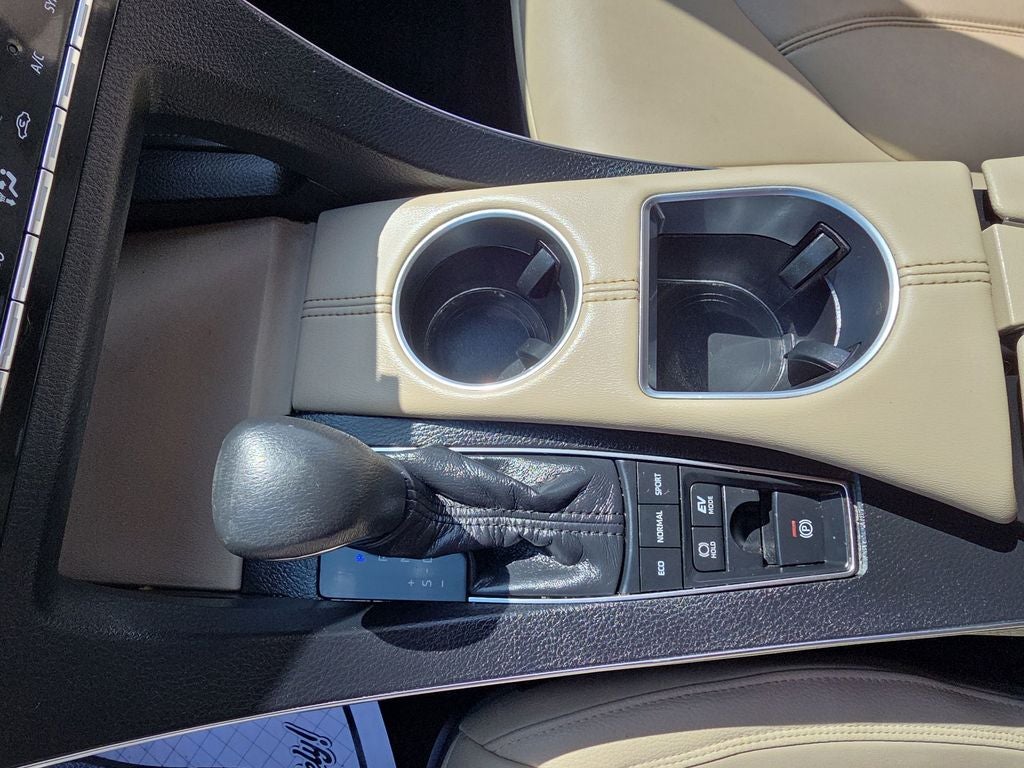 2019 Toyota Avalon Hybrid XLE Plus