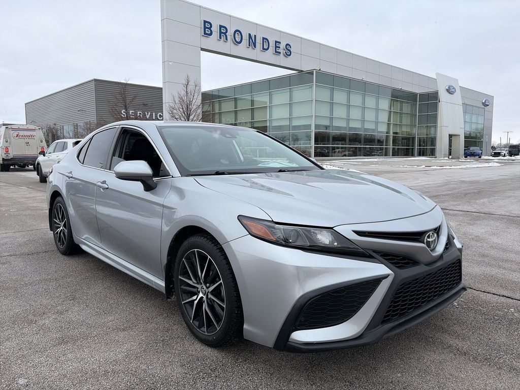 2021 Toyota Camry SE