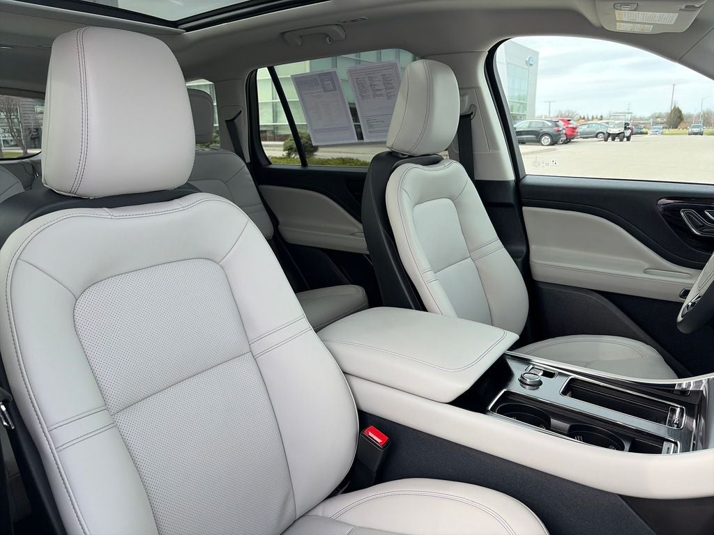 2025 Lincoln Aviator Premiere