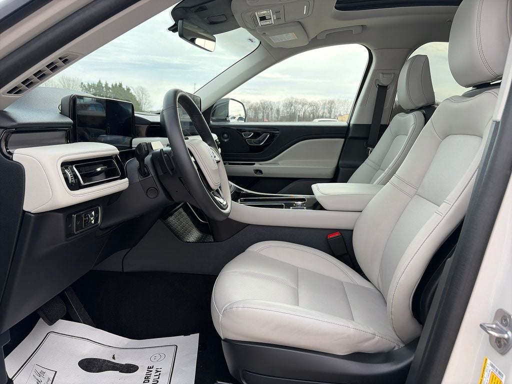 2025 Lincoln Aviator Premiere