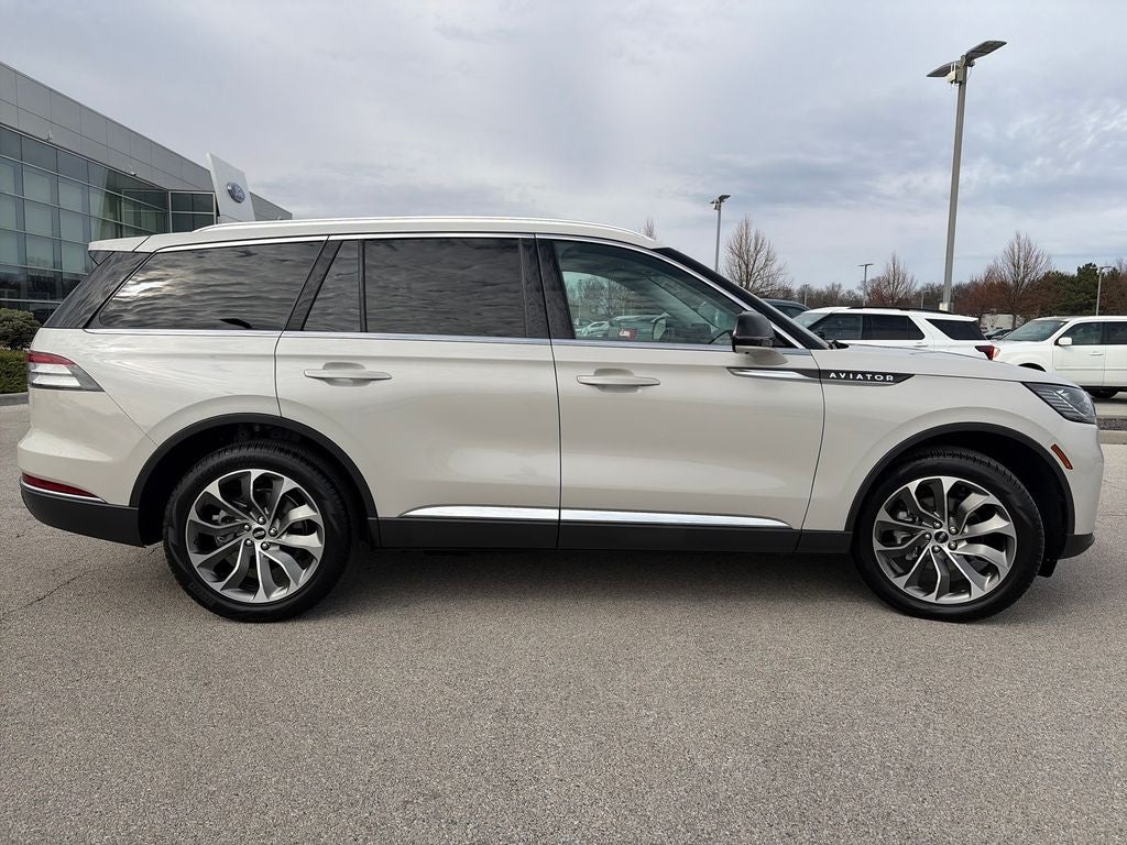 2025 Lincoln Aviator Premiere