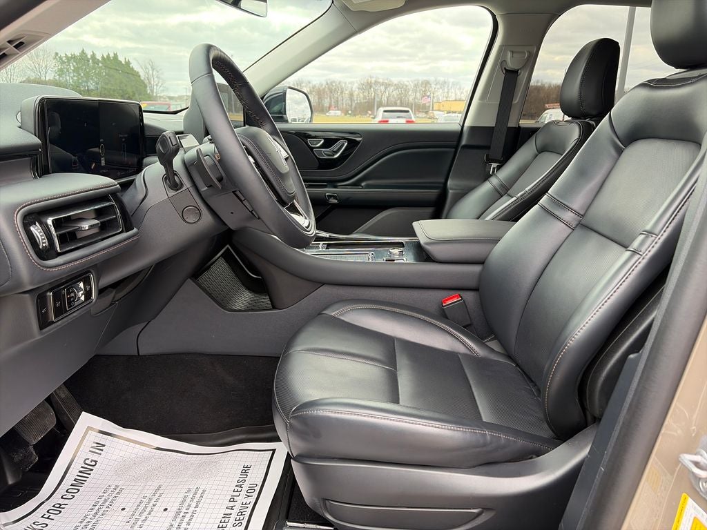 2025 Lincoln Aviator Premiere