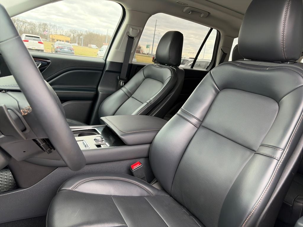 2025 Lincoln Aviator Premiere