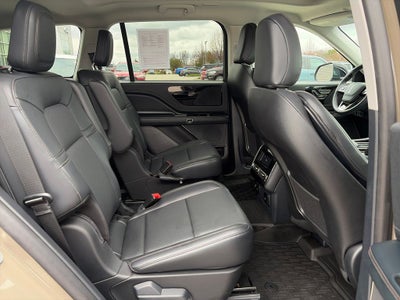 2025 Lincoln Aviator Premiere