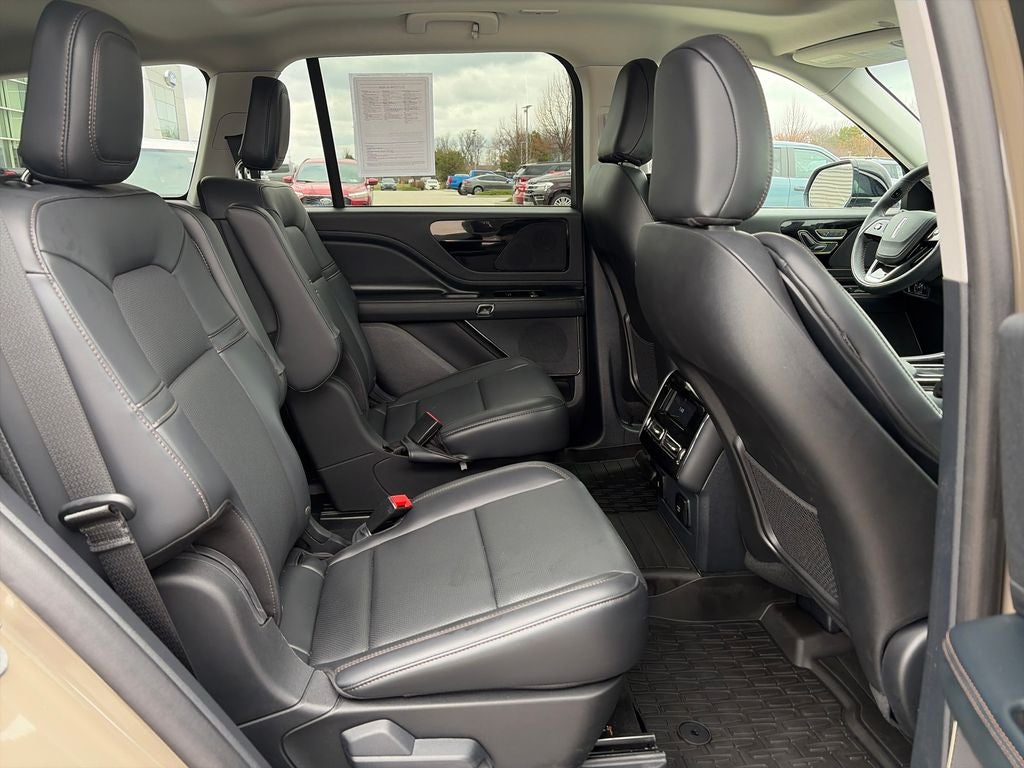 2025 Lincoln Aviator Premiere