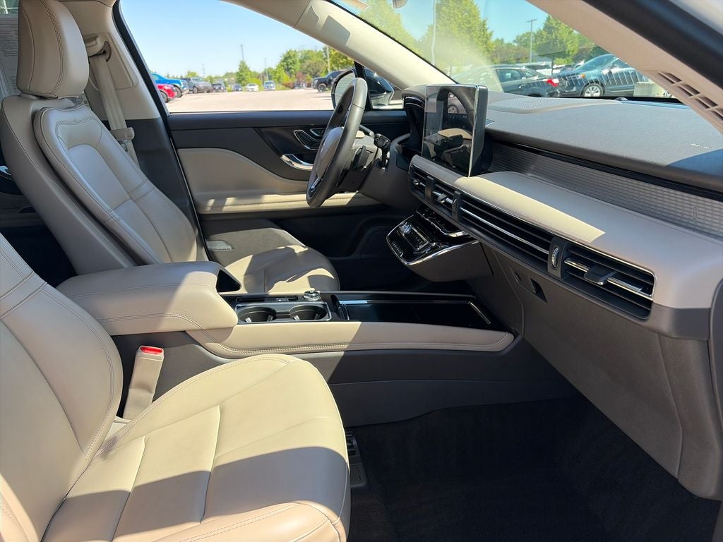 2023 Lincoln Corsair Standard