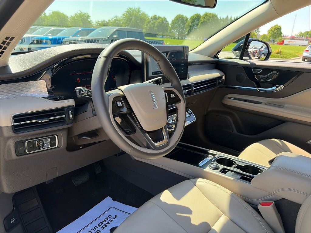 2023 Lincoln Corsair Standard