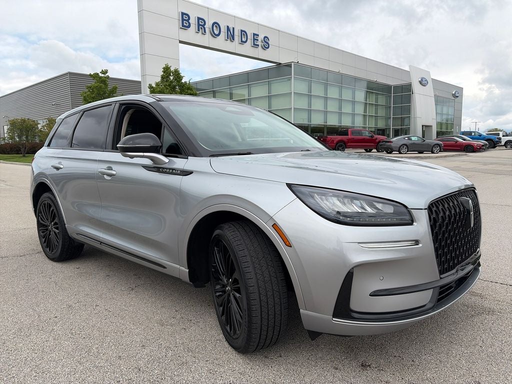 2023 Lincoln Corsair Standard