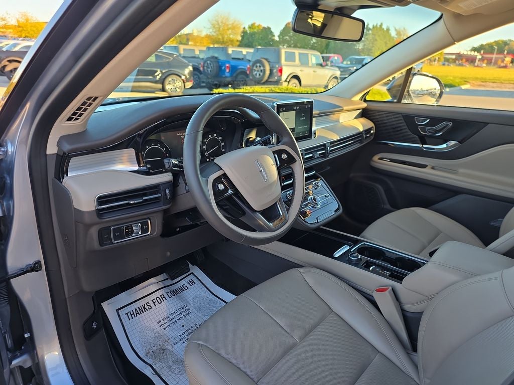 2022 Lincoln Corsair Standard