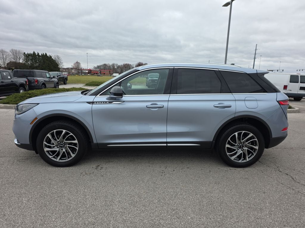 2022 Lincoln Corsair Standard