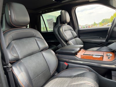 2025 Lincoln Navigator L Black Label