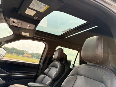 2025 Lincoln Navigator L Black Label