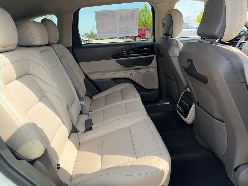 2025 Lincoln Nautilus Premiere