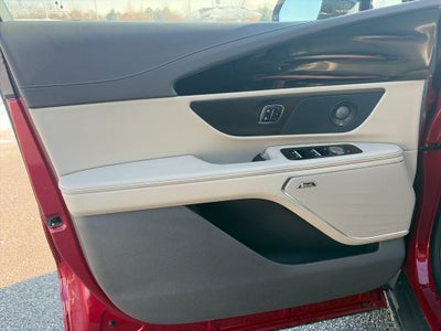 2025 Lincoln Nautilus Premiere