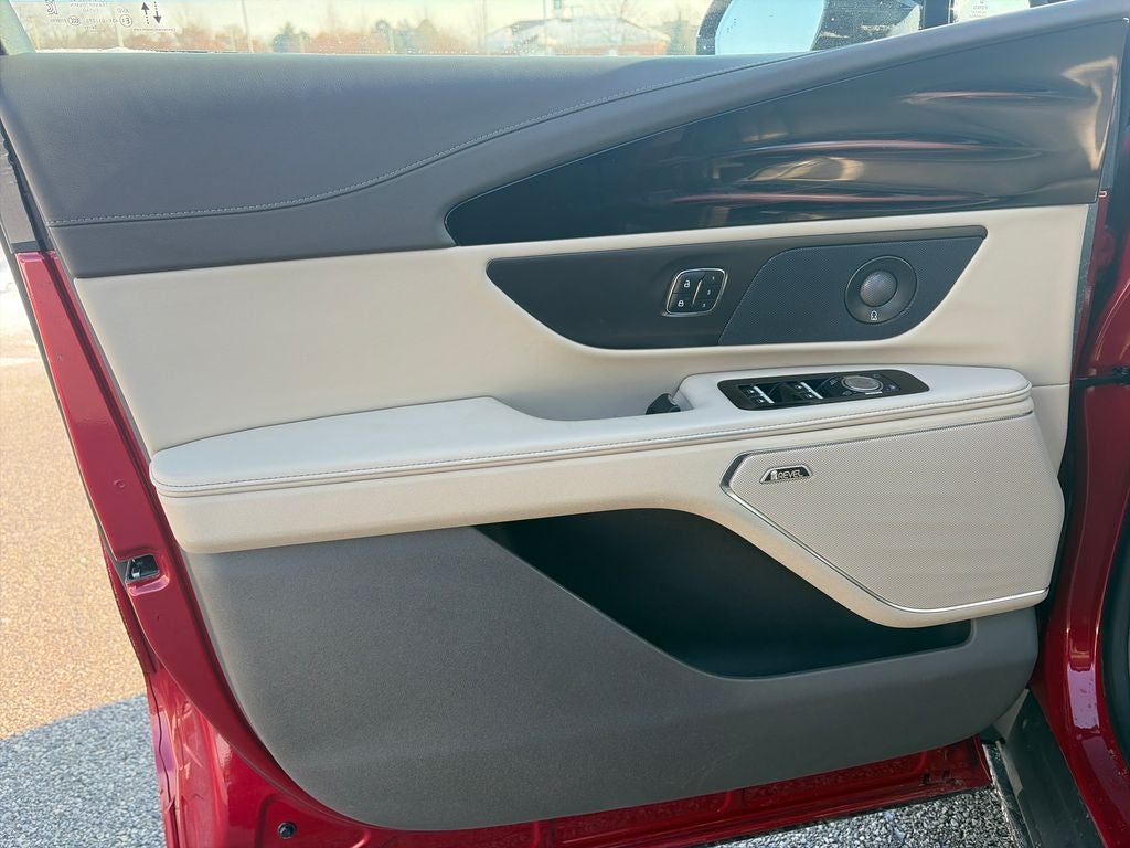 2025 Lincoln Nautilus Premiere