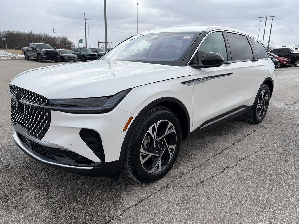 2025 Lincoln Nautilus Premiere