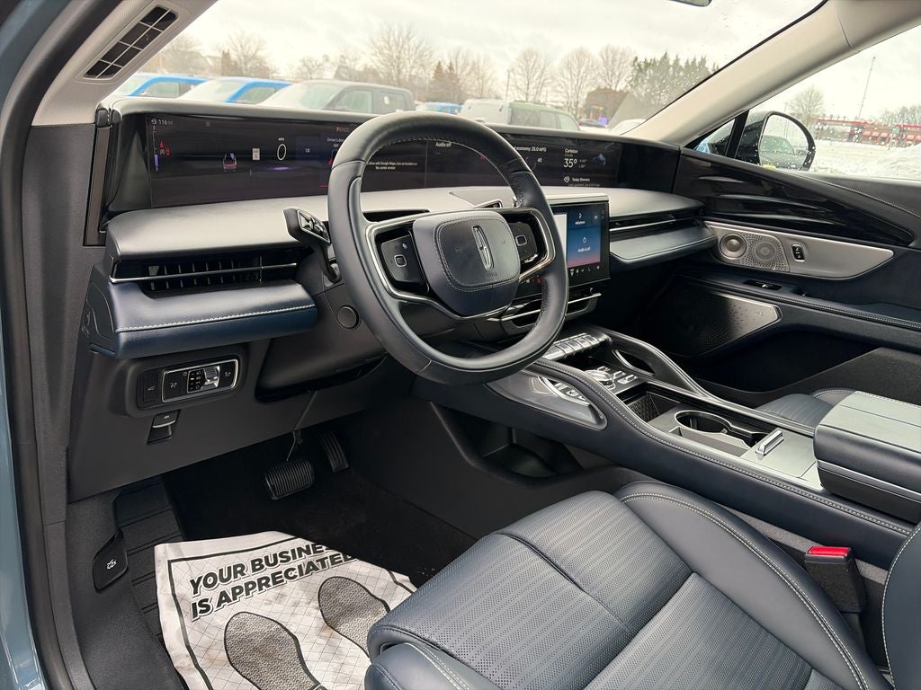 2025 Lincoln Nautilus Reserve