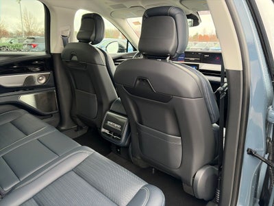 2025 Lincoln Nautilus Reserve