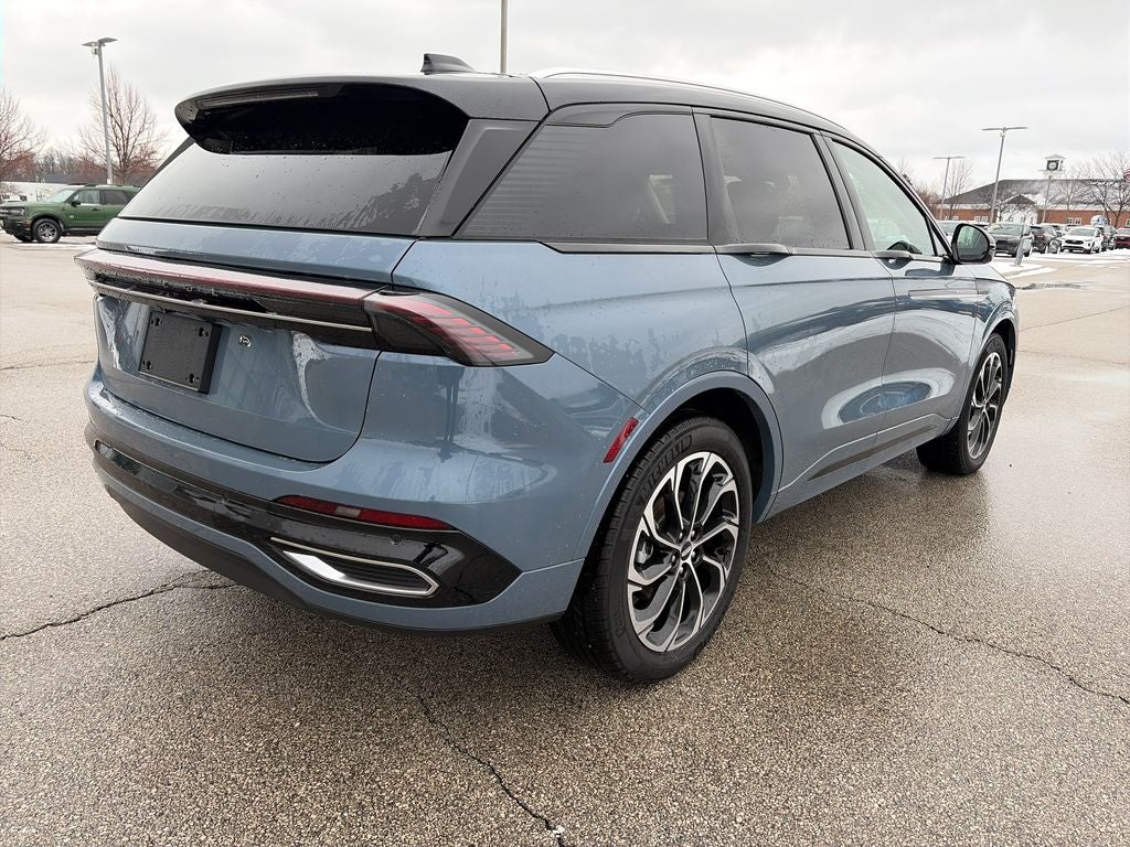 2025 Lincoln Nautilus Reserve