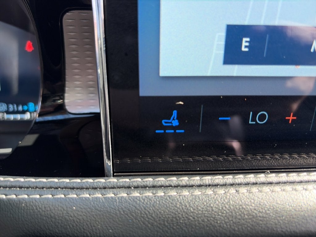 2025 Lincoln Corsair Plug-In Hybrid Grand Touring Grand Touring II Phev