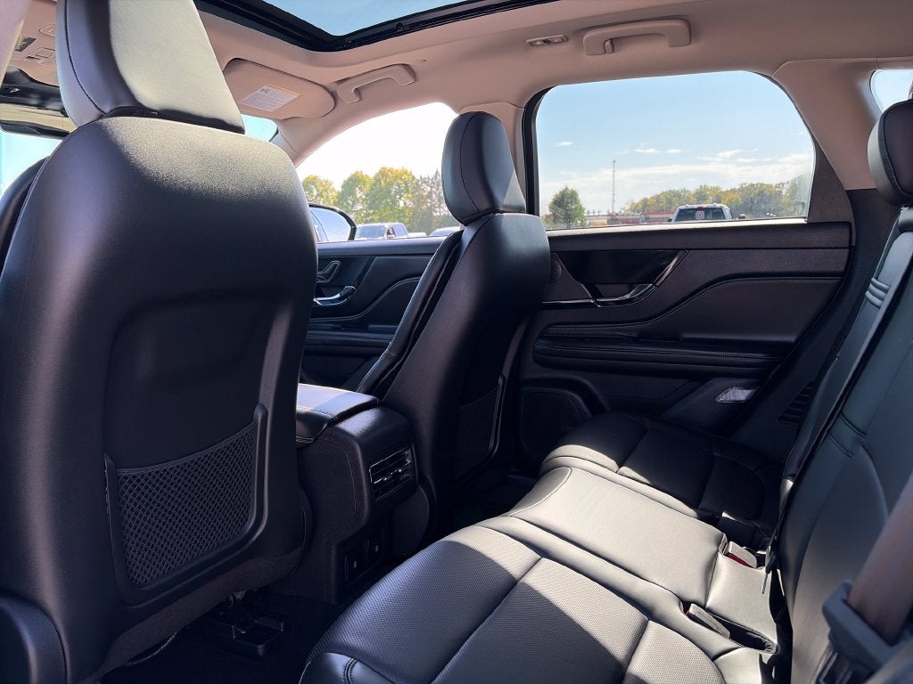 2025 Lincoln Corsair Plug-In Hybrid Grand Touring Grand Touring II Phev
