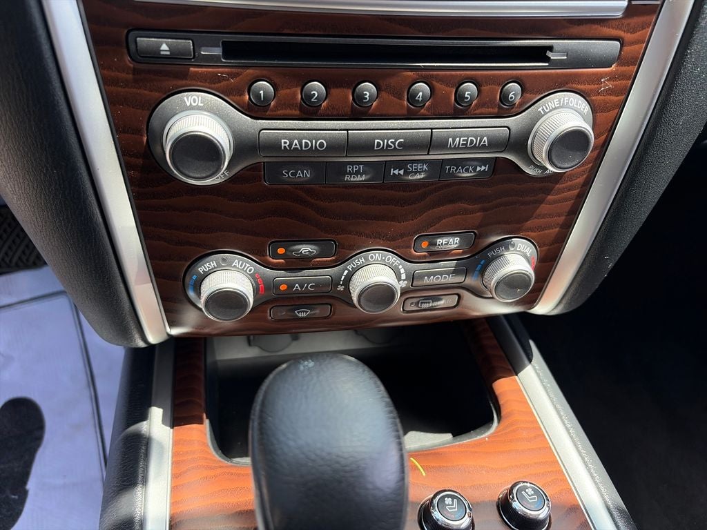 2017 Nissan Pathfinder Platinum 1 owner